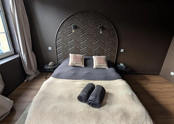 Casa vacanze Maison Cacha -13 Personnes Centre Historique - Jacuzzi Saint-Omer (Pas-de-Calais)